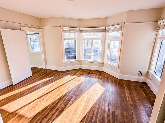 4th image of 405 24th Ave #1