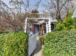 602 W Main St, Grass Valley, CA 95945