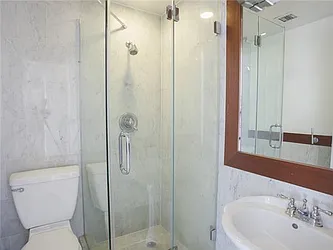 Sold by Avenue Sotheby's International Realty