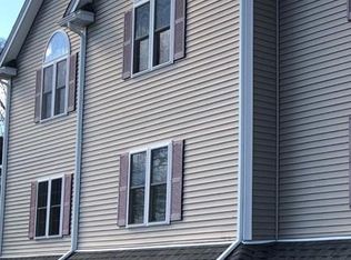 651 B Plantation St, Worcester, MA 01605