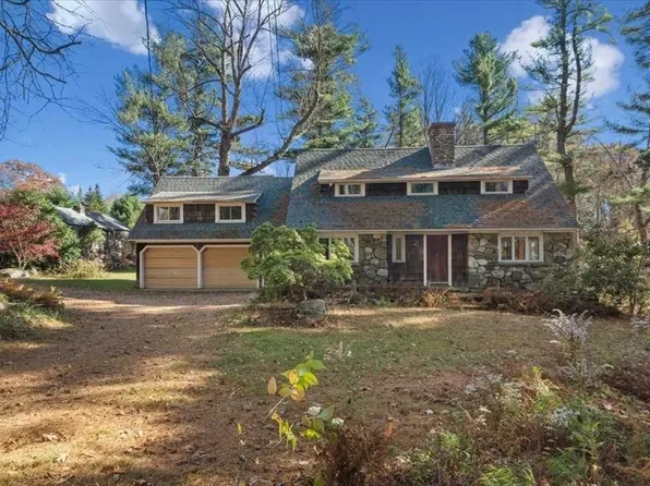 434 Mulberry St, Leicester, MA 01524