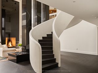 2 Lynwood Ave, Toronto, ON