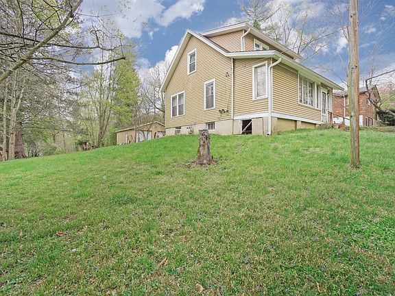 2nd image of 513 E Loveland Ave