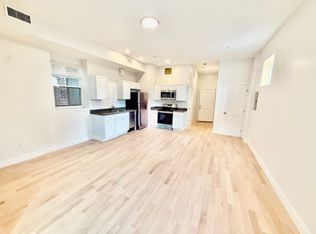 204 Hanover St #2R, Boston, MA 02113