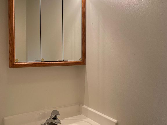 2nd image of 3695 Minnesota Ave APT B
