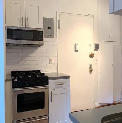 Rented by Compass | media 41