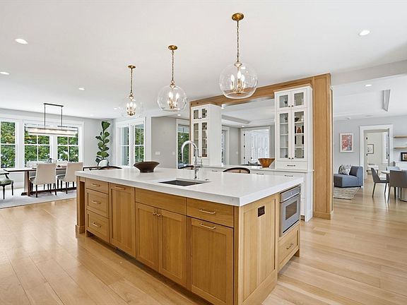 5th image of 9 Pelham Rd