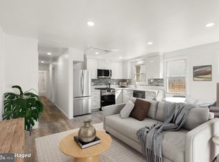 28 E Reed Ave, Alexandria, VA 22305