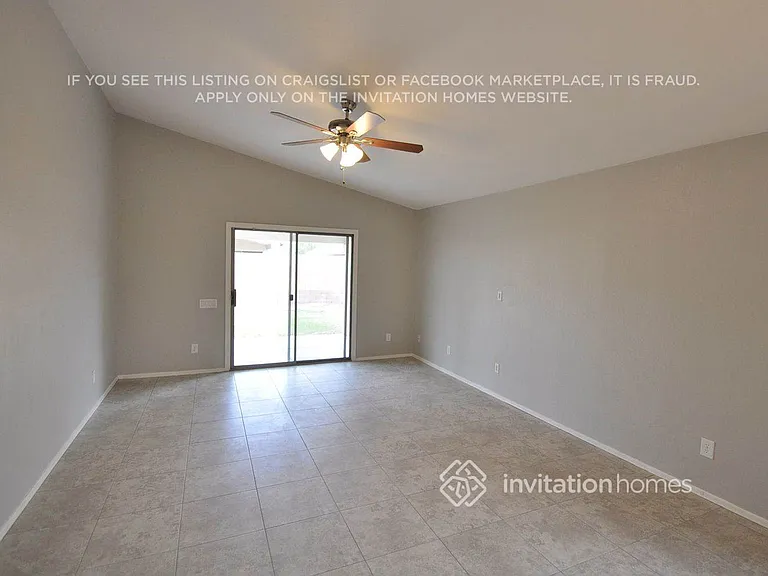 3034 E Captain Dreyfus Ave — Photo 5