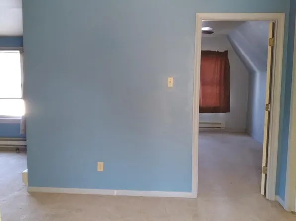 1714 Maple St #2, New Cumberland, PA 17070