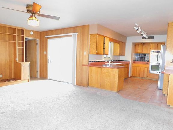 3rd image of 3708 Crescent Ave
