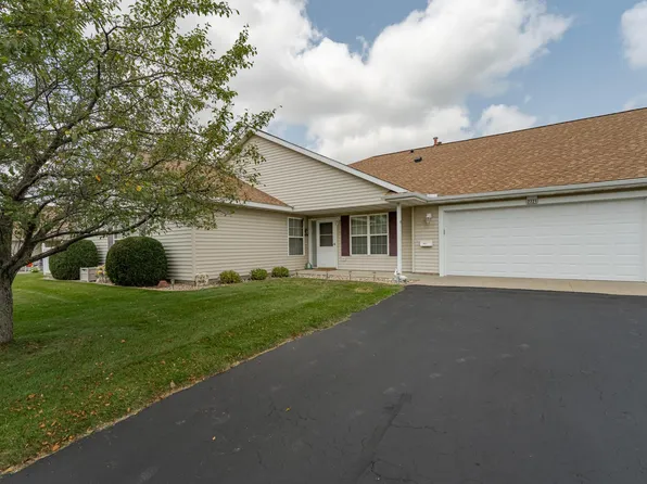 2721 Century Ct NE, Rochester, MN 55906