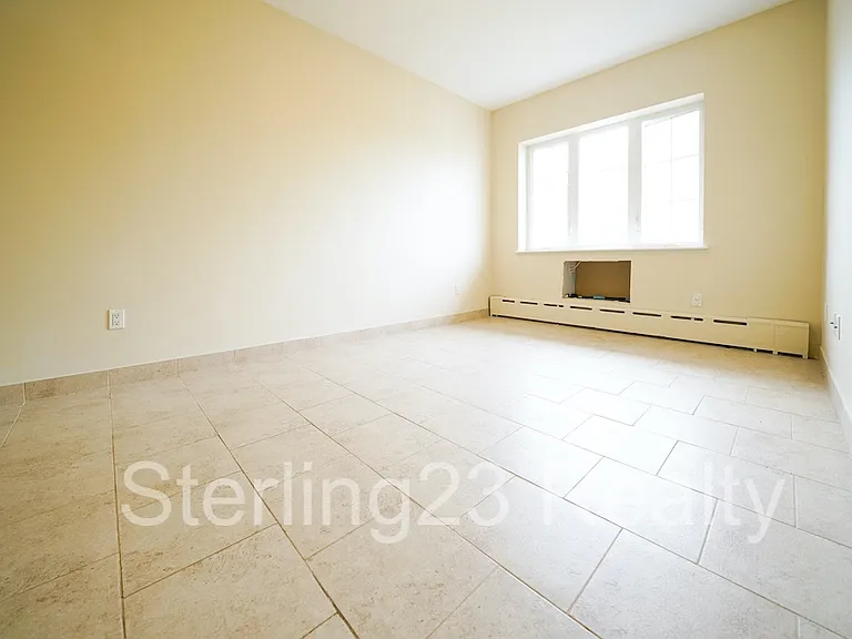 25-21 34th St #4A — Photo 4