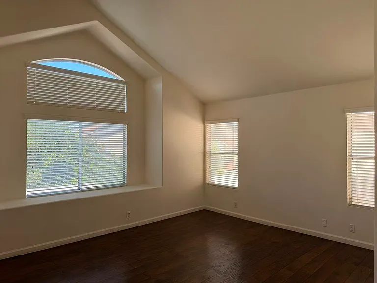 2332 Vista Moora Ave — Photo 13