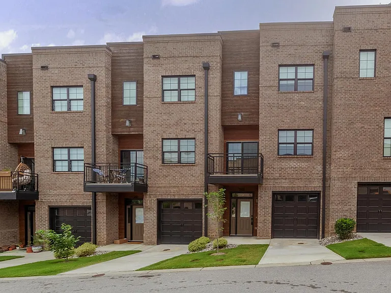208 Asher Springs Cir #1 — Photo 2
