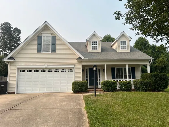 1413 Prestwood Ct, Greensboro, NC 27406