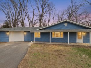 1624 Chicago St, Dixon, IL