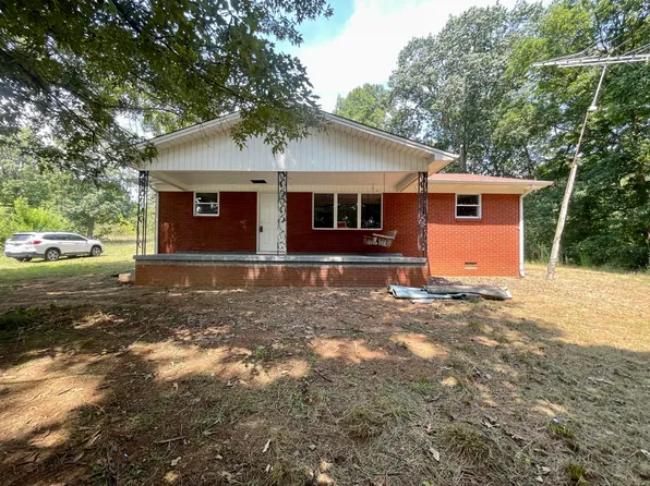 1780 Broadway Dr, Bean Station, TN 37708