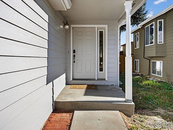 3rd image of 367 Wadsworth Cir