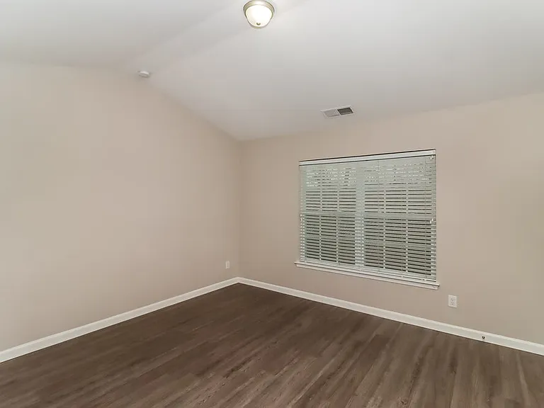 3064 Summerfield Ridge Ln — Photo 13