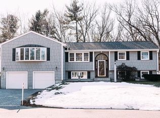 47 Newport Dr, Westford, MA 01886