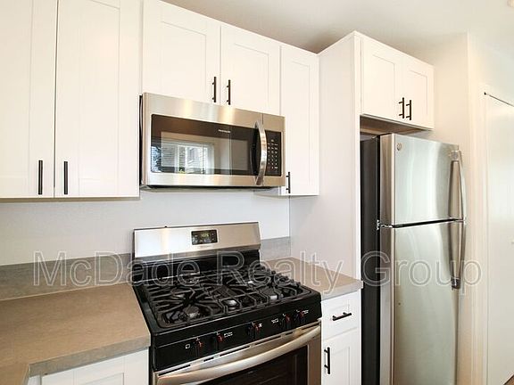 4th image of 3635 Herman Ave #1
