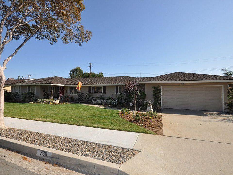 1st image of 736 Toussau Dr
