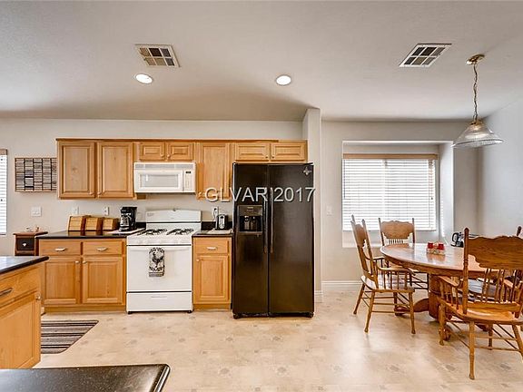 5th image of 4373 Meadowlark Wing Way