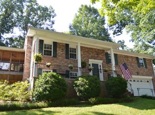 306 Ohio Ave, Signal Mountain, TN 37377