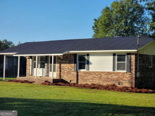 710 Kingston Ct, Millen, GA 30442