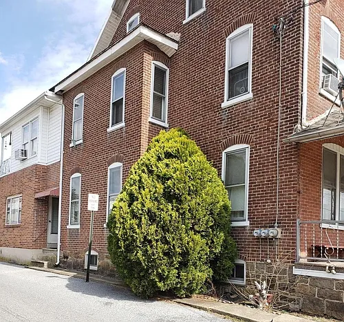 523 E Philadelphia Ave Photo 1
