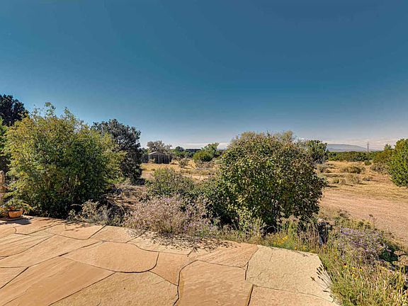 3rd image of 4 Vista Grande Cir