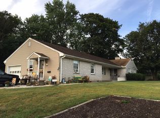 1095 N Reading Rd, Stevens, PA 17578