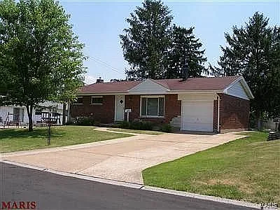 9508 Sontag Ln photo 1