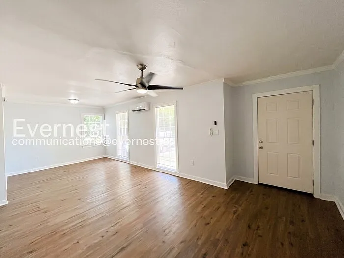 521 Launcelot Rd — Photo 5