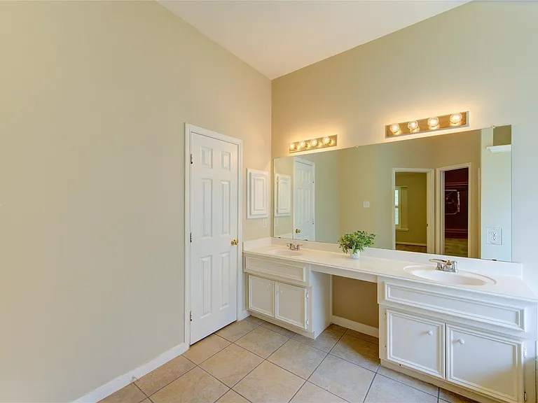 21930 Shady Heath Ln — Photo 39