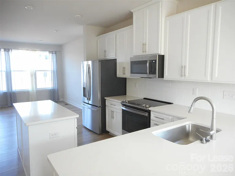 3121 Coquina Ln — Photo 6