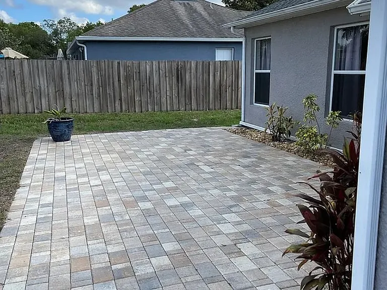 11624 Linden Dr — Photo 26
