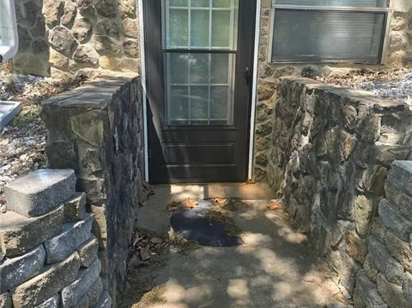 110 Powder Springs St, Hiram, GA 30141