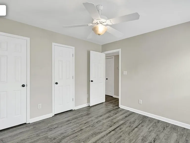 7707 Wyndham Cir — Photo 13
