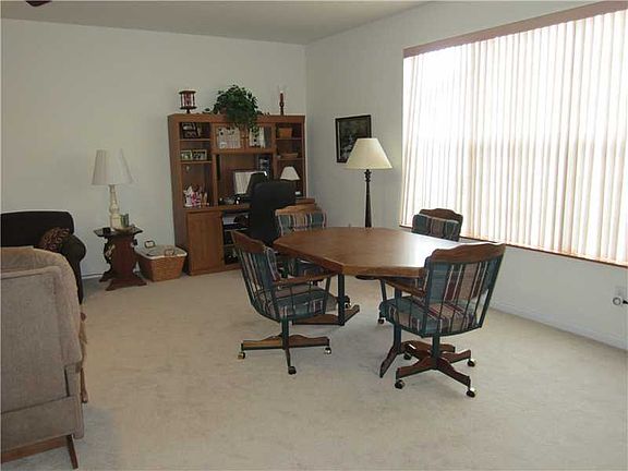 5th image of 1550 Whisler Dr