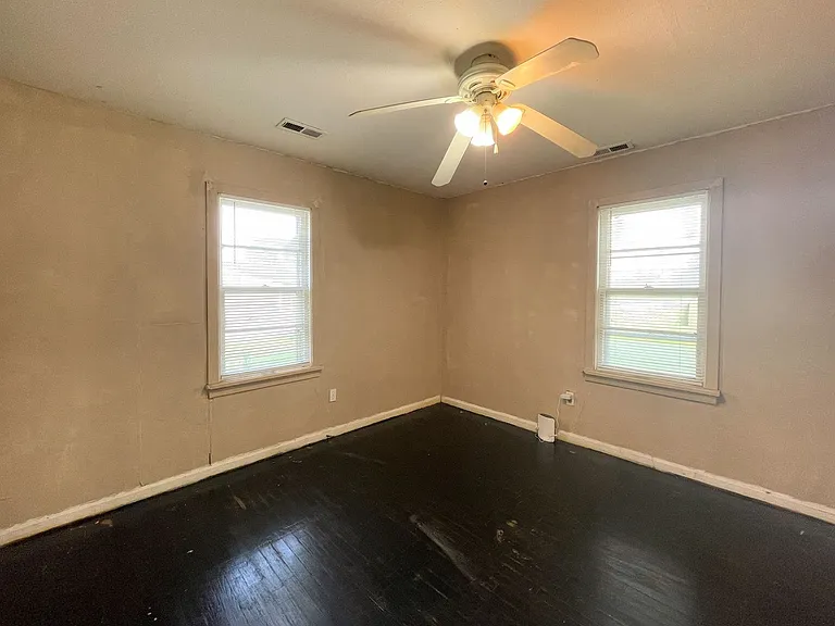 629 Duffy Rd — Photo 8