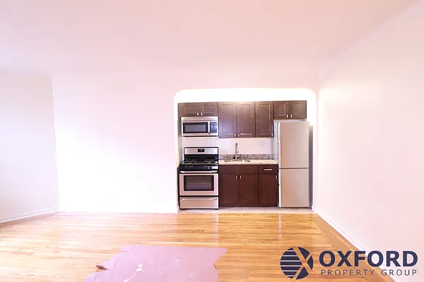 Rented by Oxford Property Group | media 4