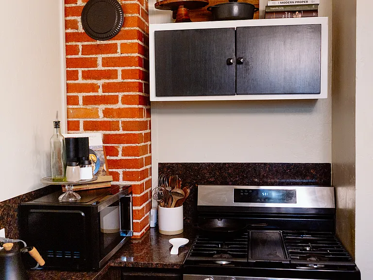 705 S Jackson St — Photo 11