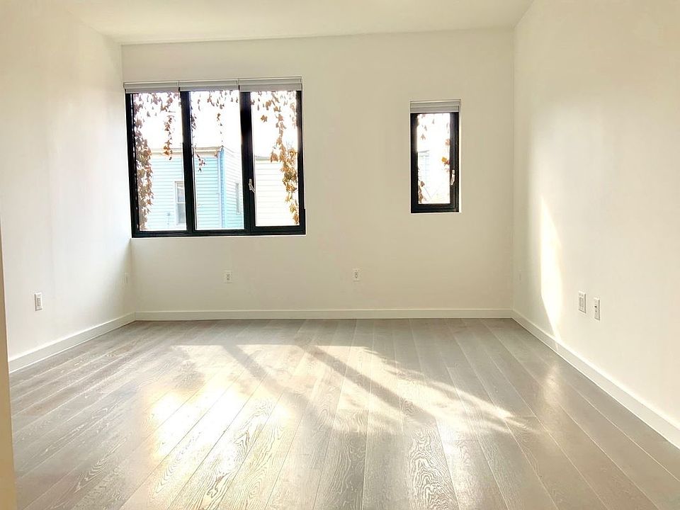 1st image of 28-18 Steinway St #2007