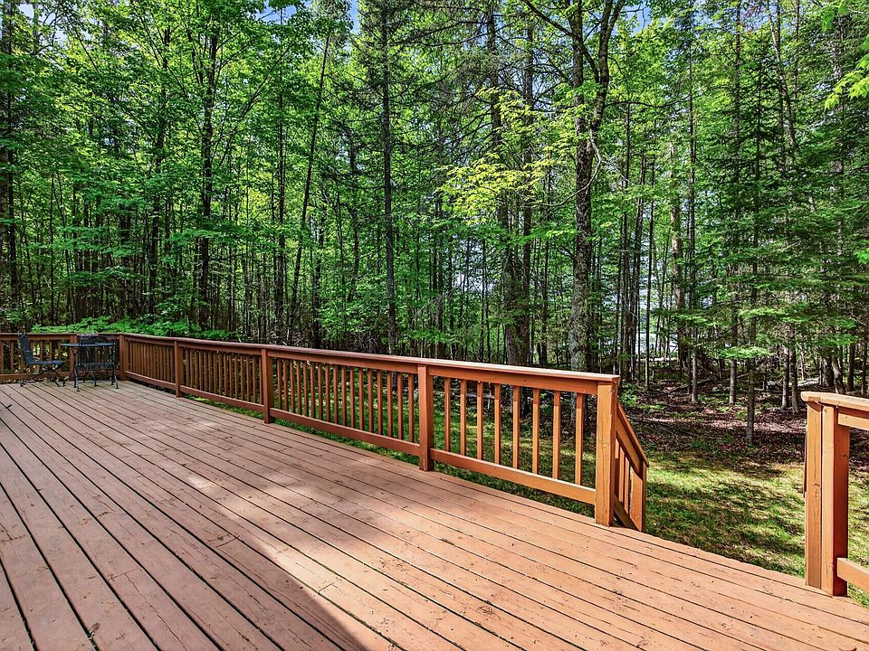 ロクページ N16379 Cys Dr, Park Falls, WI 54552 | MLS #217497 | Zillow