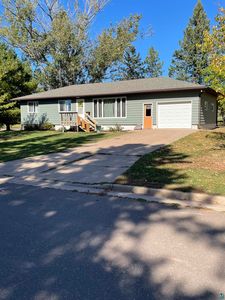 829 W Pine St, Washburn, WI, 54891