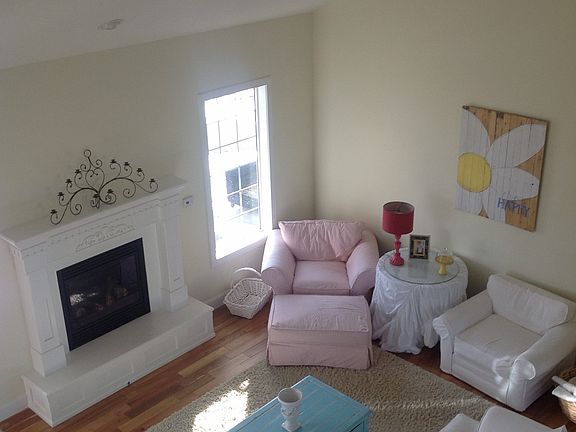 3rd image of 5603 Seyfert Ct