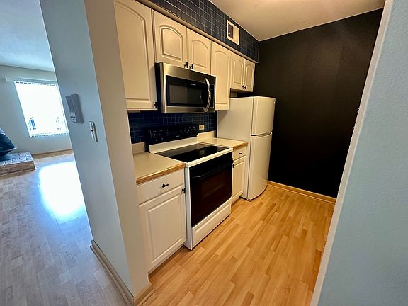 2nd image of 6188 Pinewood Ct APT 305