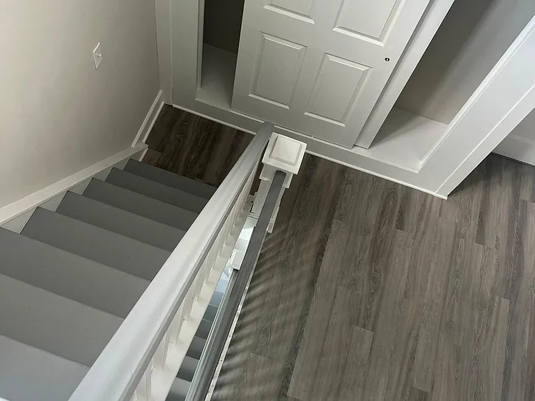 19 Maple Ave N #2 — Photo 9